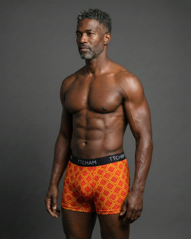 Drei Pack Royal Ember Boxershorts mit Rautenprint für Herren, aus der TTCHAM Unterwäsche Kollektion, bequem und stilvoll.