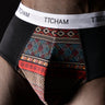 Drei Herrenunterhosen von TTCHAM Urban Tribe mit buntem Print, bequem aus Baumwolle, im 3er-Pack.